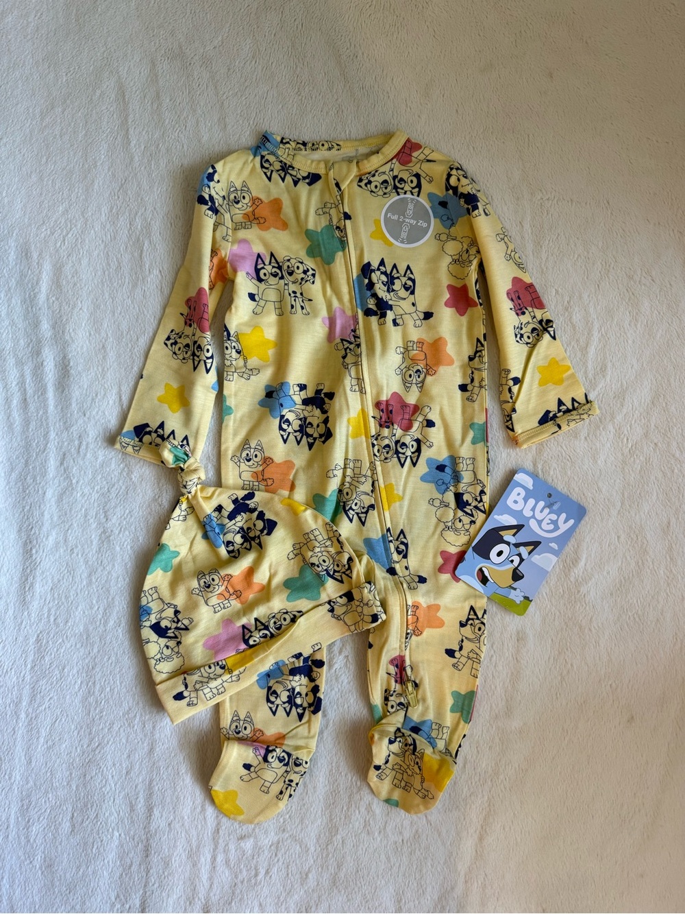 Bluey Size 3-6 Month Onesie and Hat